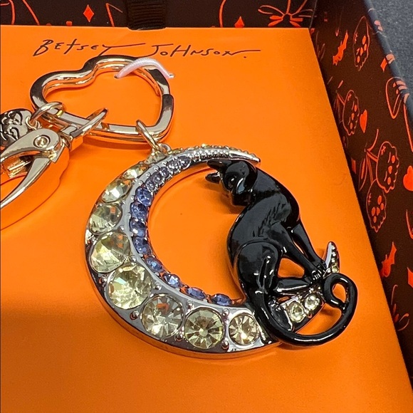Betsey Johnson | Black Cat 🐈‍⬛ 🌙 Bag Charm - Picture 5 of 8